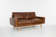 Load image into Gallery viewer, Stamford Sofa, Leather
